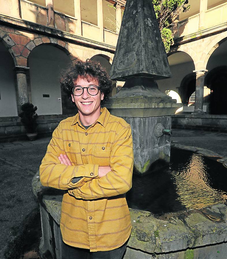 Miguel Martínez, de los Sajuaninos de Avilés. marieta