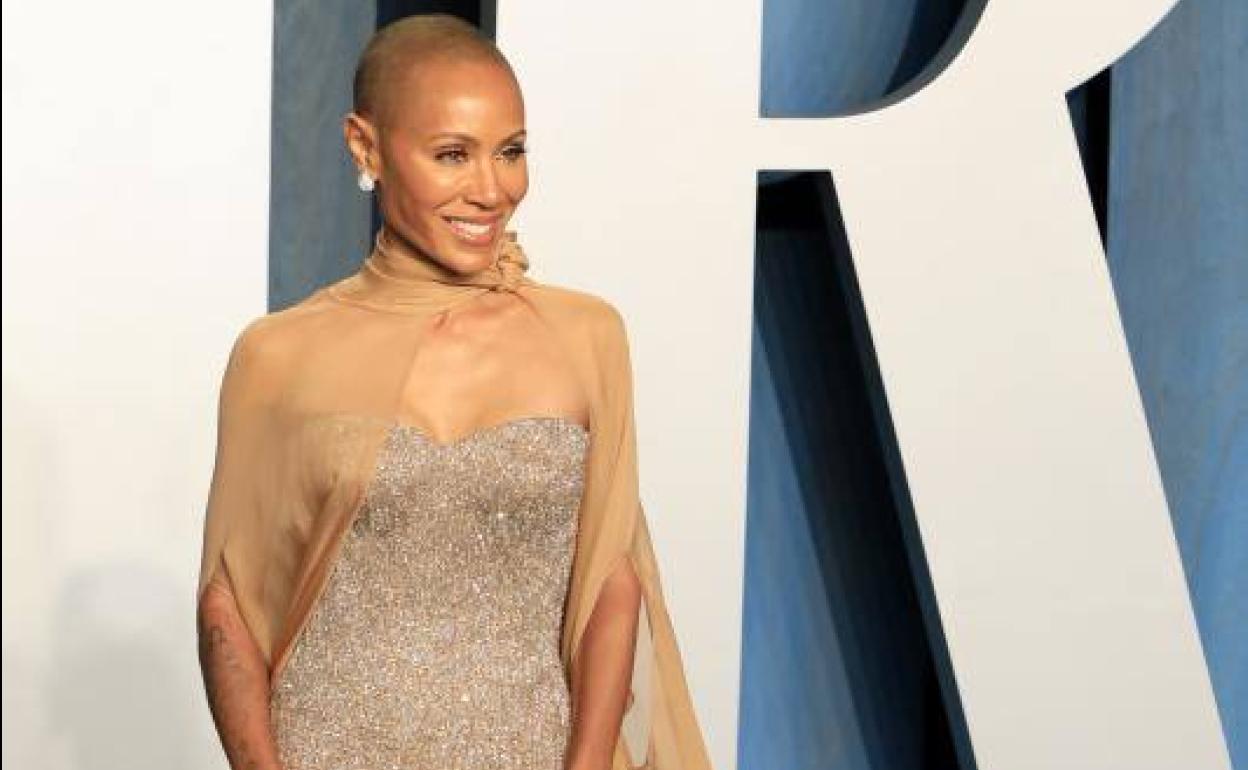 Jada Pinkett-Smith posa en la fiesta de los Oscar 2022.