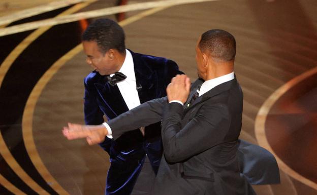 'CODA' vence en una noche marcada por el puñetazo de Will Smith a Chris Rock