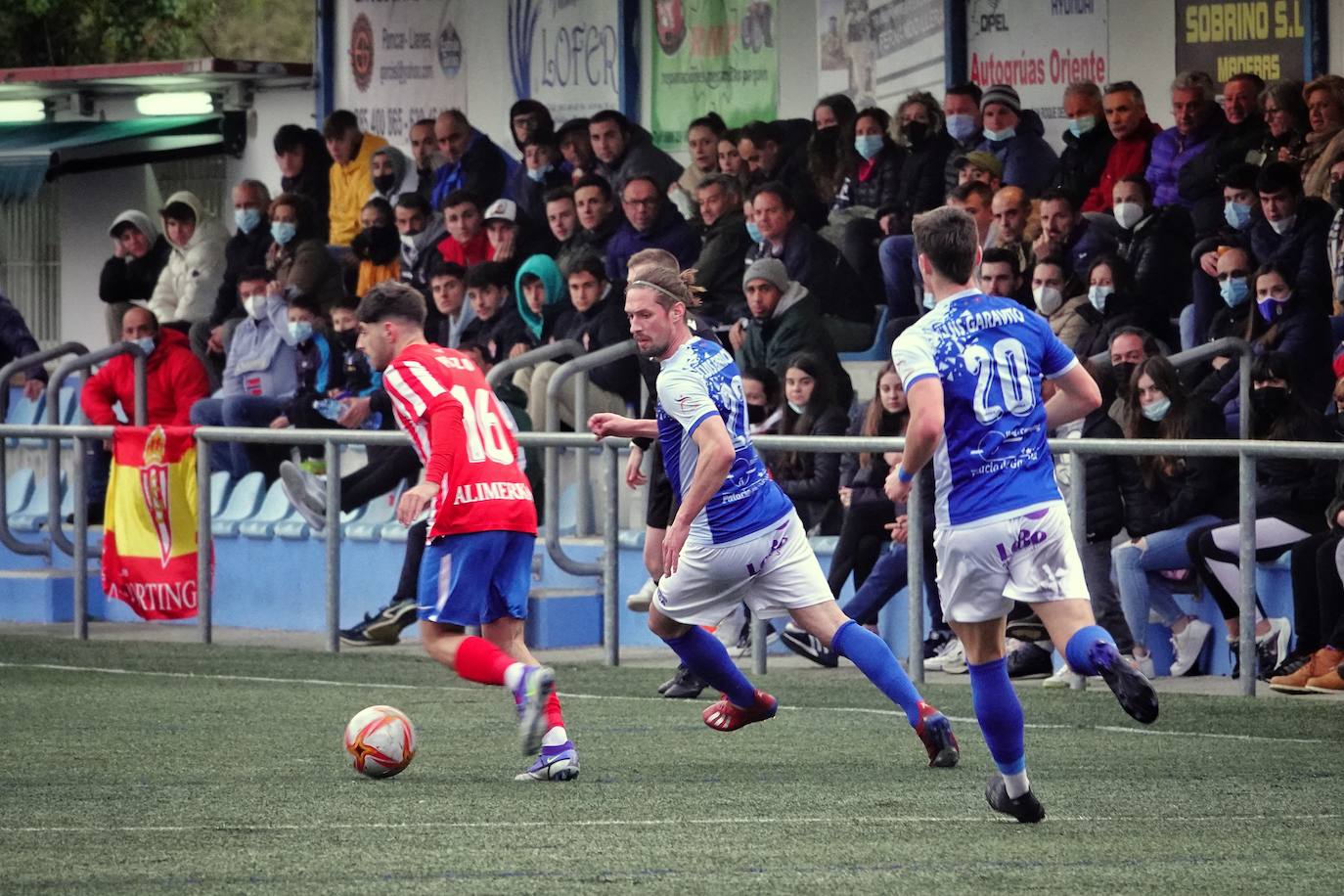 El encuentro entre el Urraca y el Sporting B finalizó sin goles (0 - 0). 