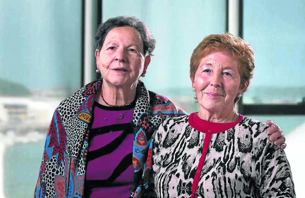 Dos de las protagonistas del documental de 'La fabricona' estrenado el jueves en el Niemeyer. 