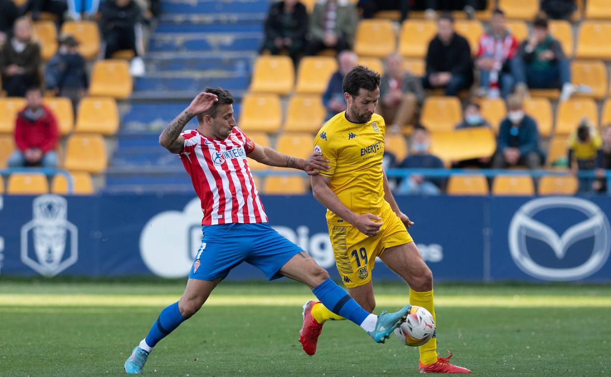 Triste empate antes del derbi