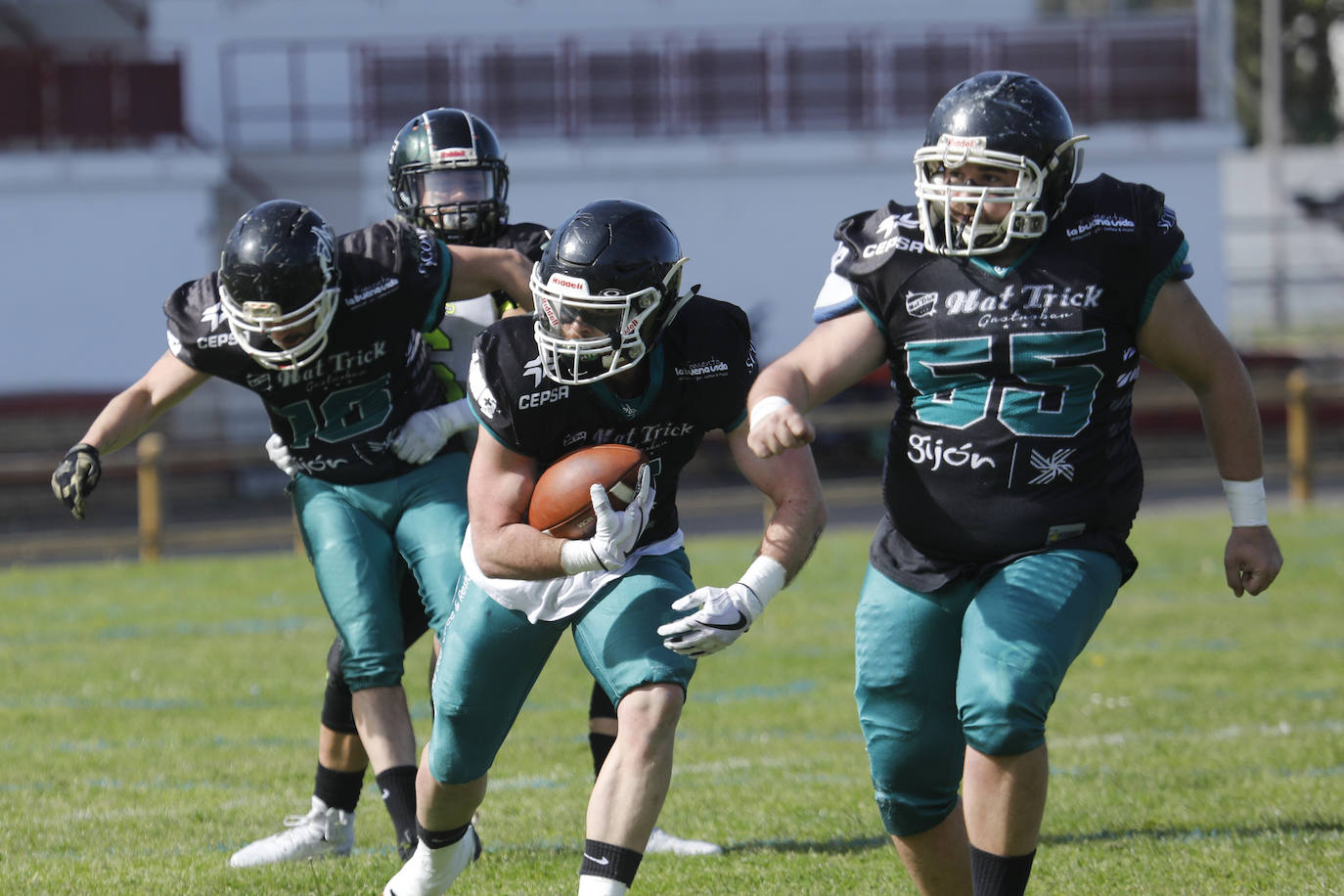 Fotos: Las mejores jugadas del Mariners Gijón-Fuengirola Postros