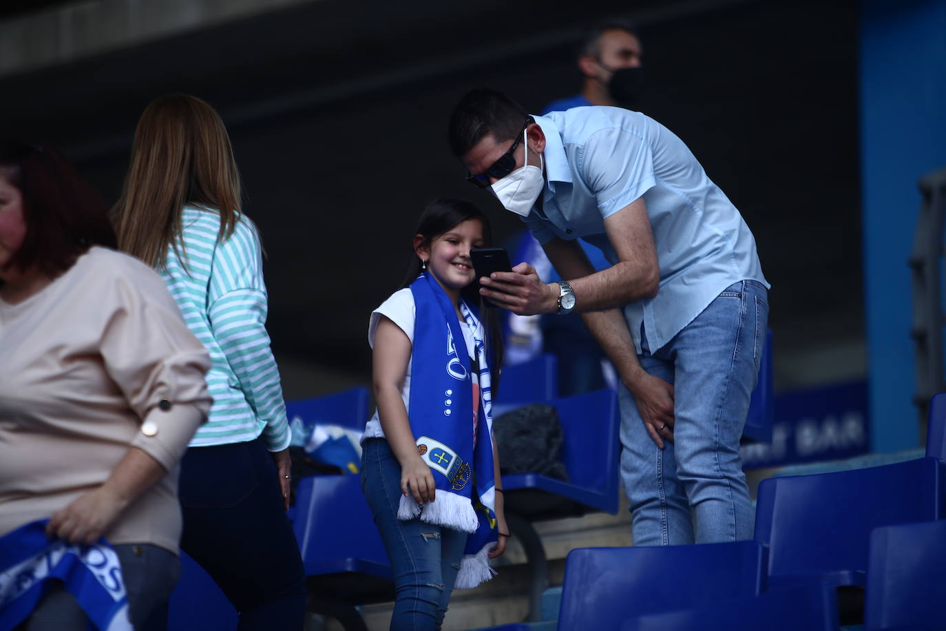 El conjunto azul se llevó la victoria en el Carlos Tartiere gracias a un gol de Bastón.