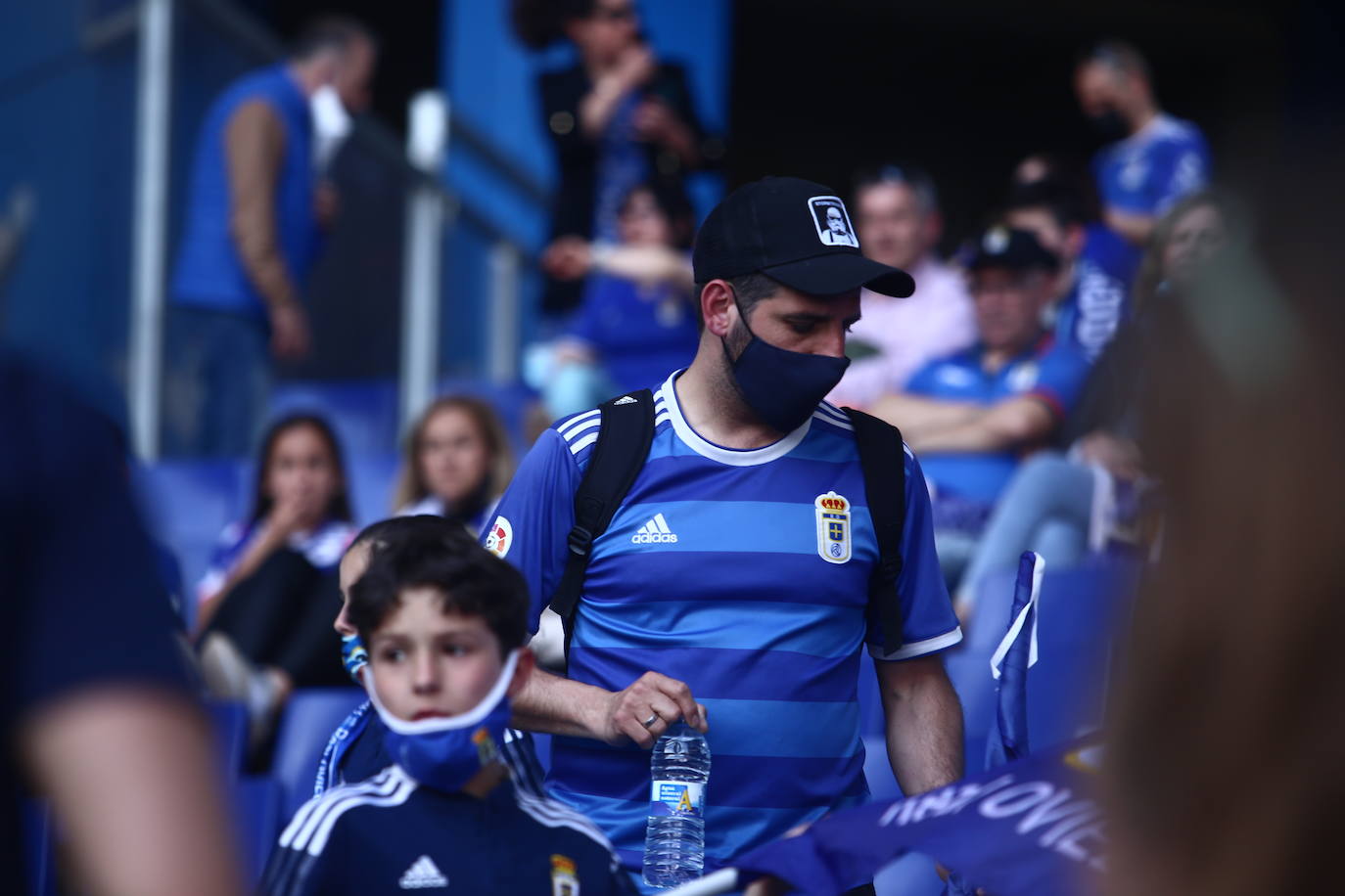 El conjunto azul se llevó la victoria en el Carlos Tartiere gracias a un gol de Bastón.