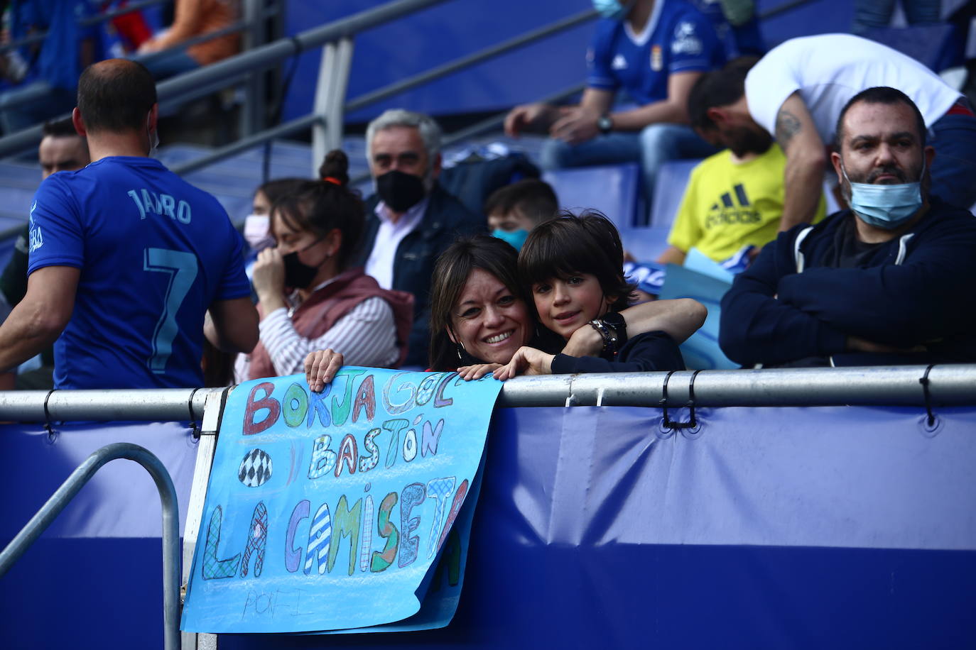 El conjunto azul se llevó la victoria en el Carlos Tartiere gracias a un gol de Bastón.