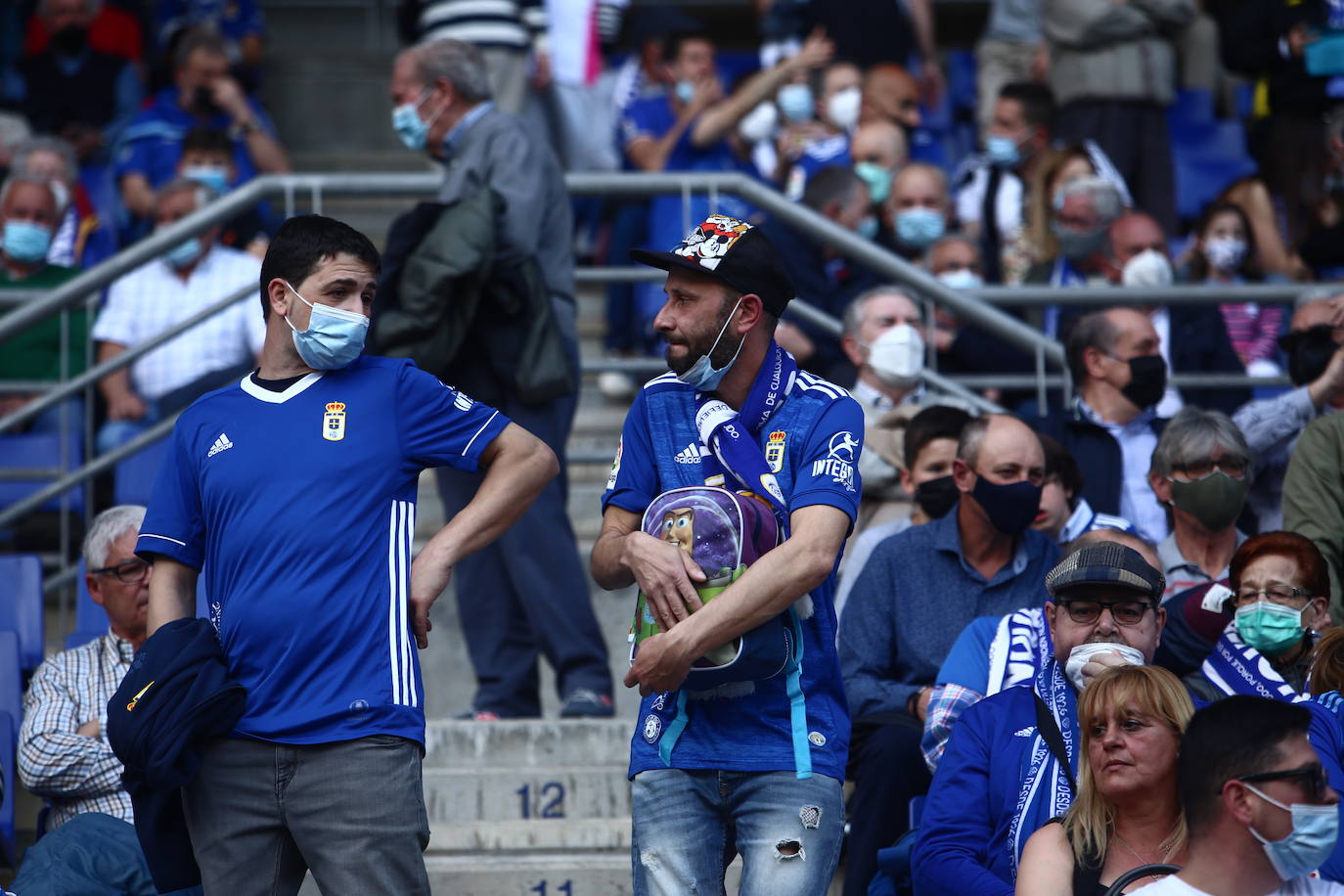 El conjunto azul se llevó la victoria en el Carlos Tartiere gracias a un gol de Bastón.