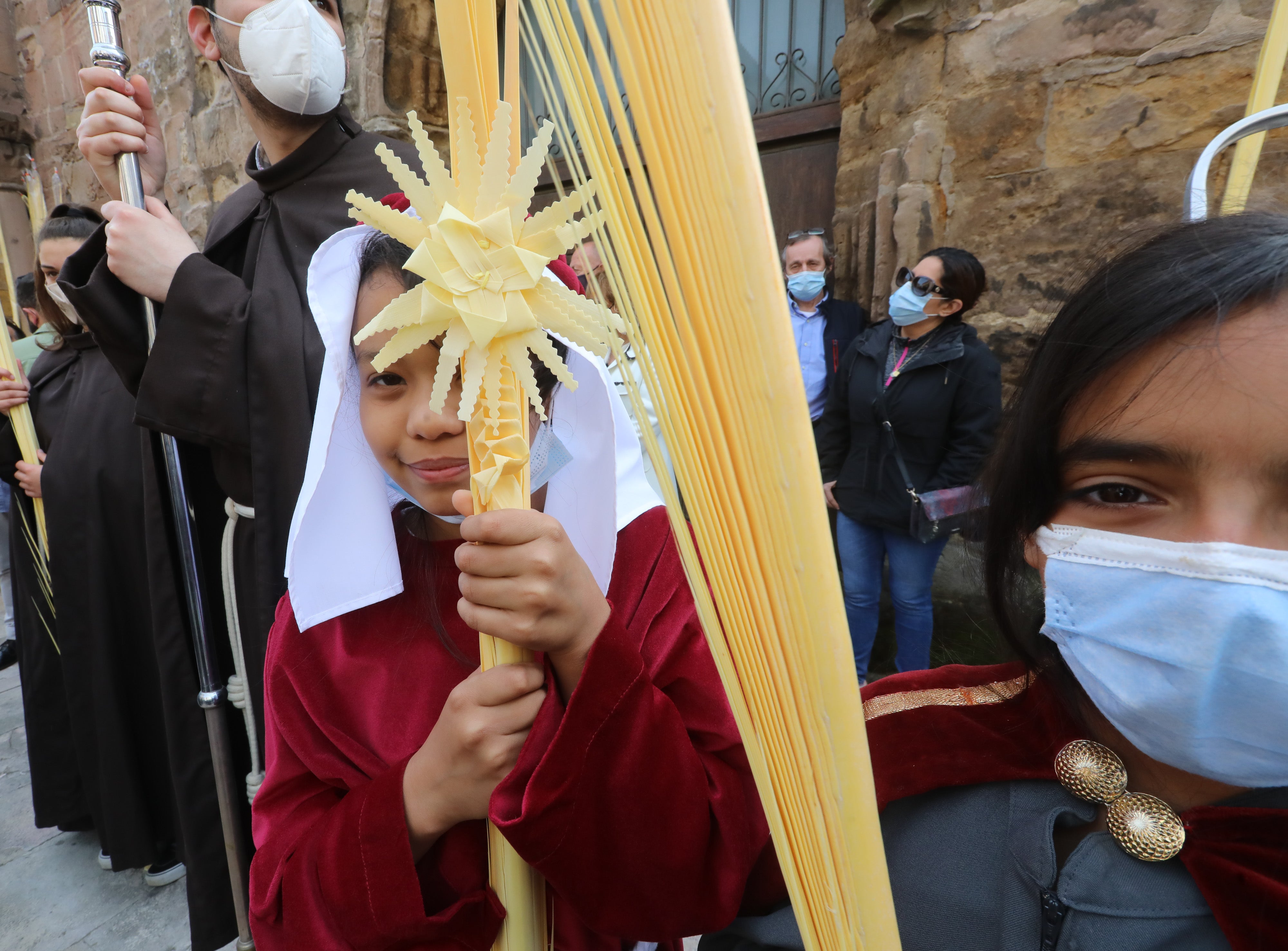 Fotos: Avilés recupera el Domingo de Ramos