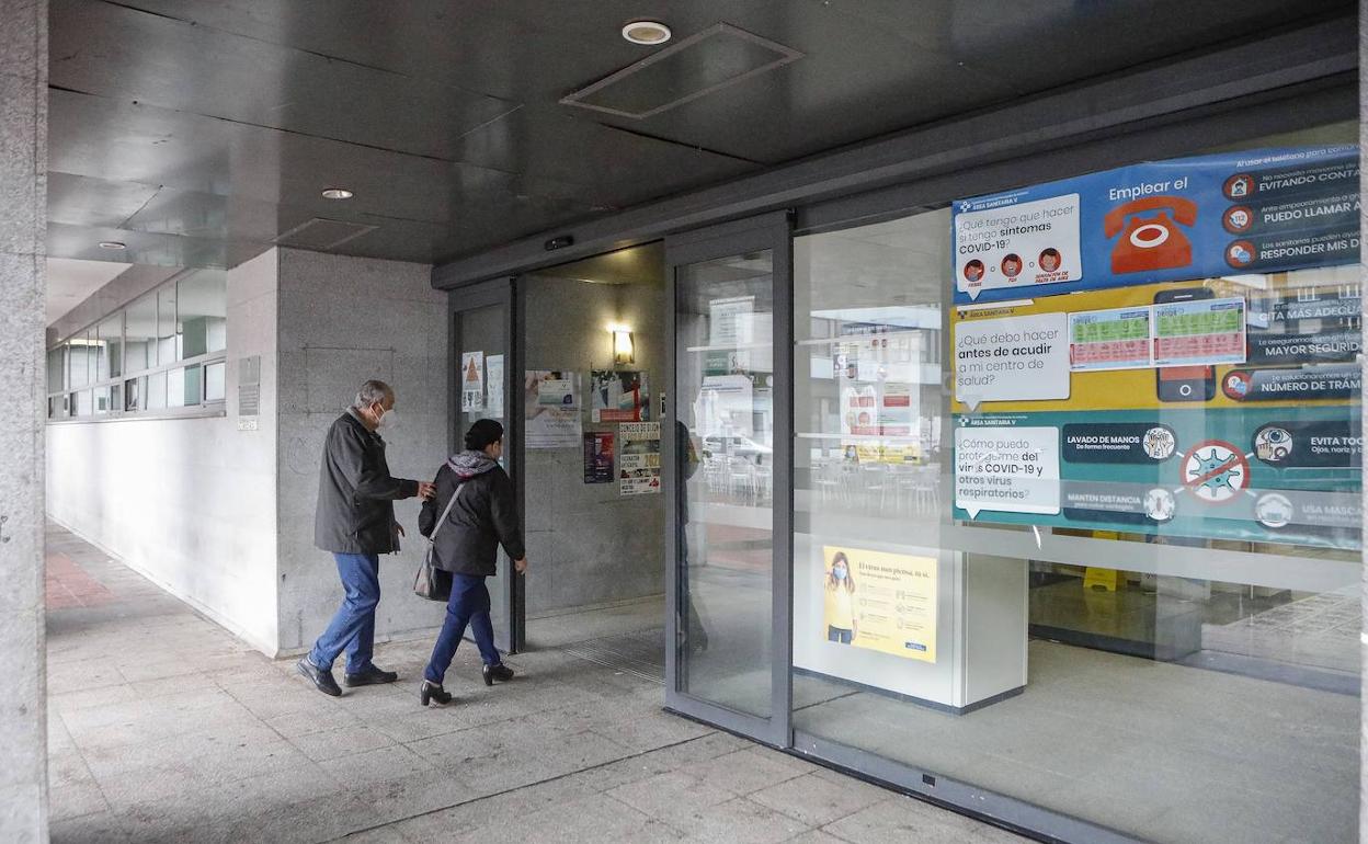 Centro de salud de Zarracina, en Gijón.