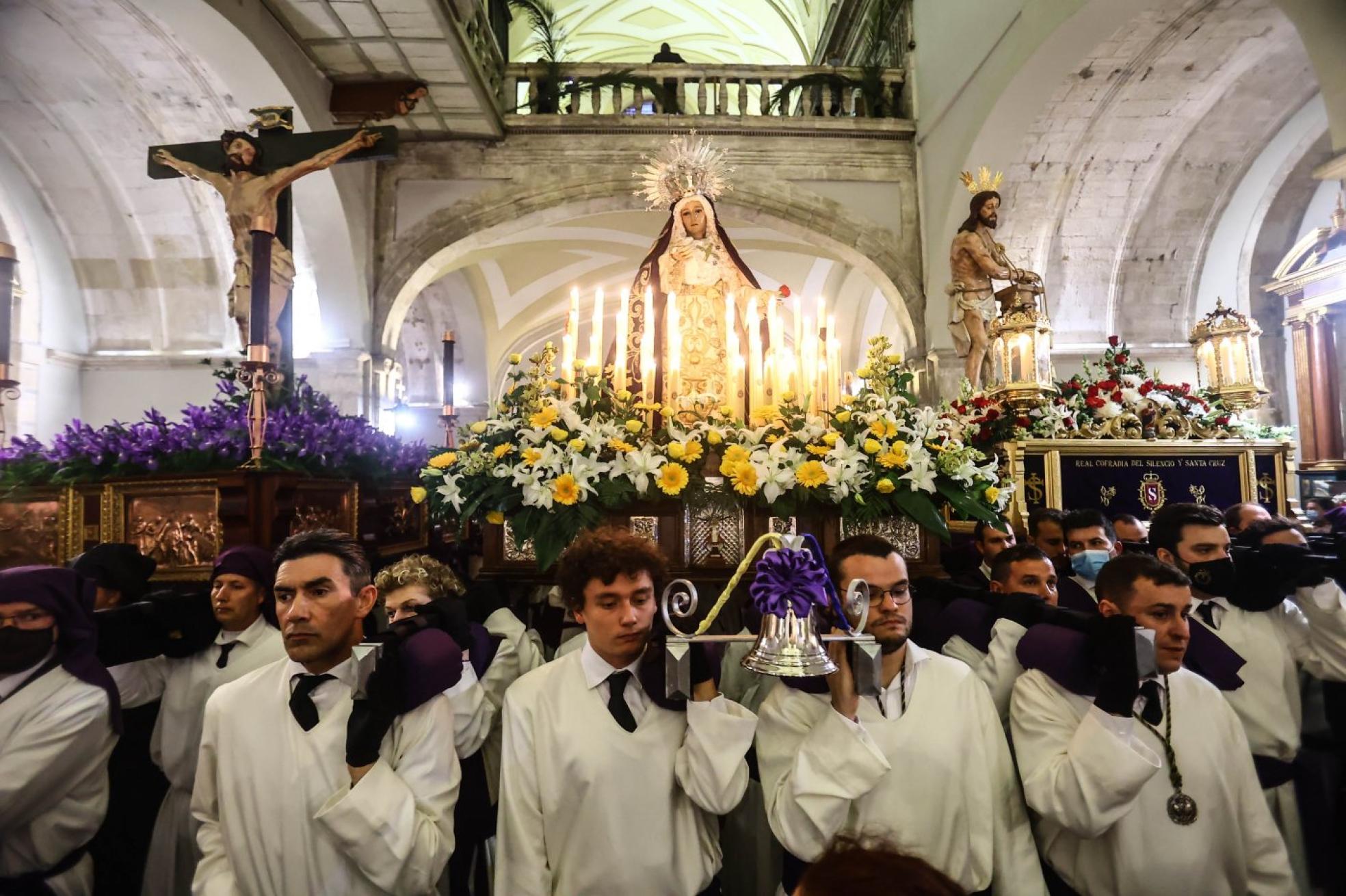 La procesión del Silencio se queda en casa | El Comercio: Diario de Asturias