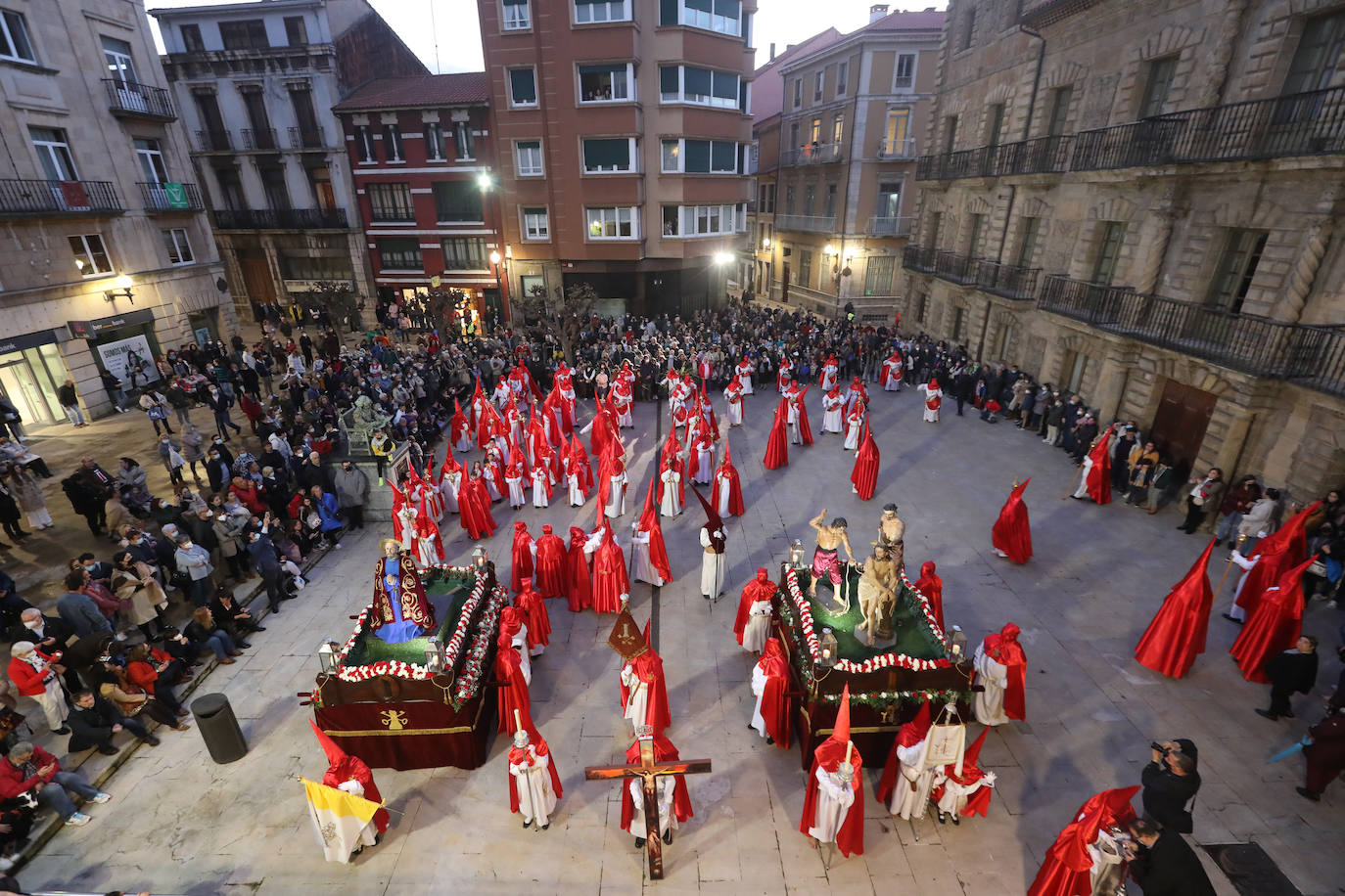 Fotos: Los rapacinos emocionan en Rivero y Camposagrado
