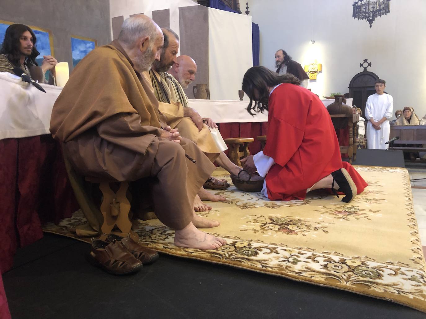 La Última Cena, la oración en el huerto y el Sanedrín abren una recreación con más de doscientos figurantes y actores