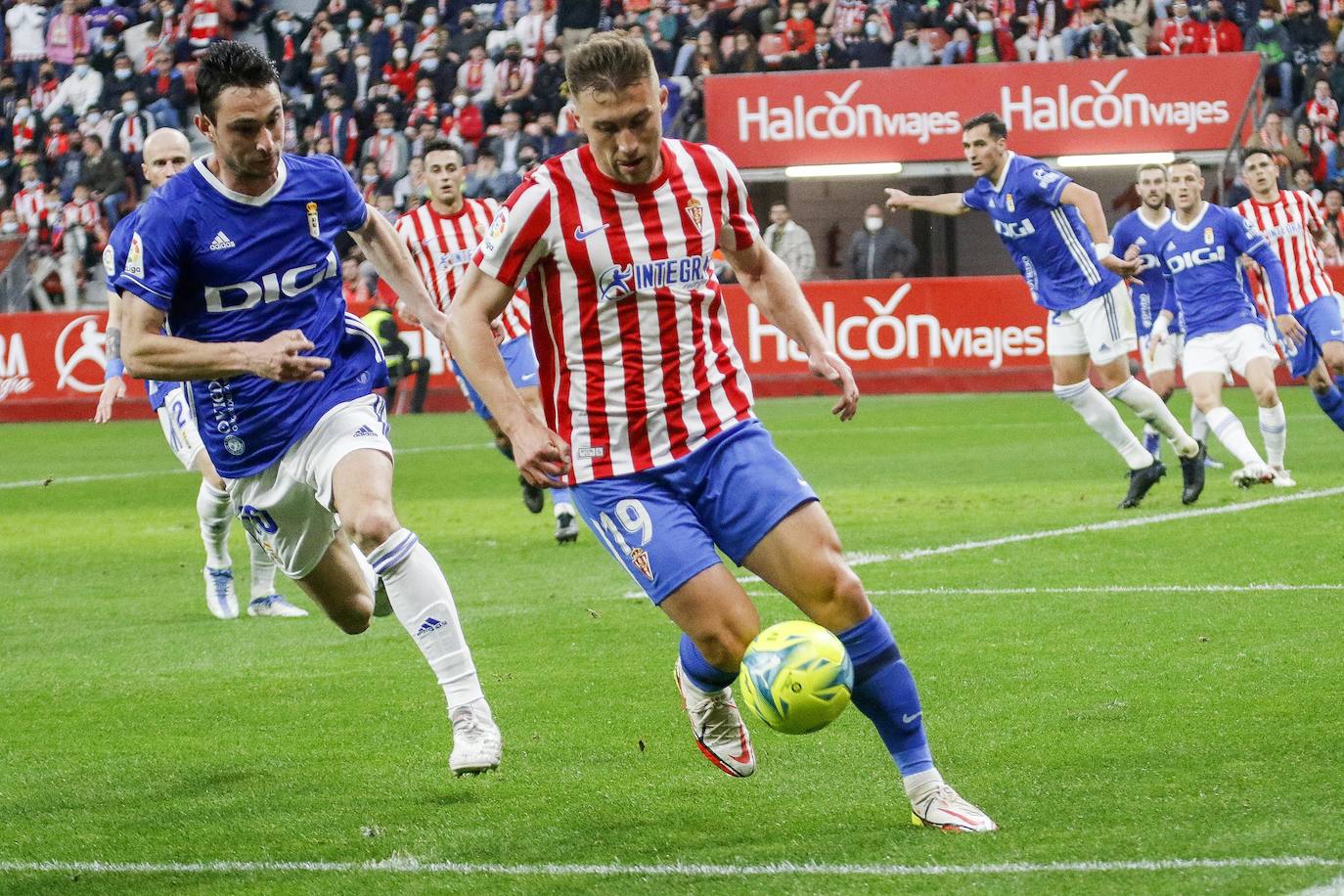 Fotos: Las mejores jugadas del Sporting - Oviedo