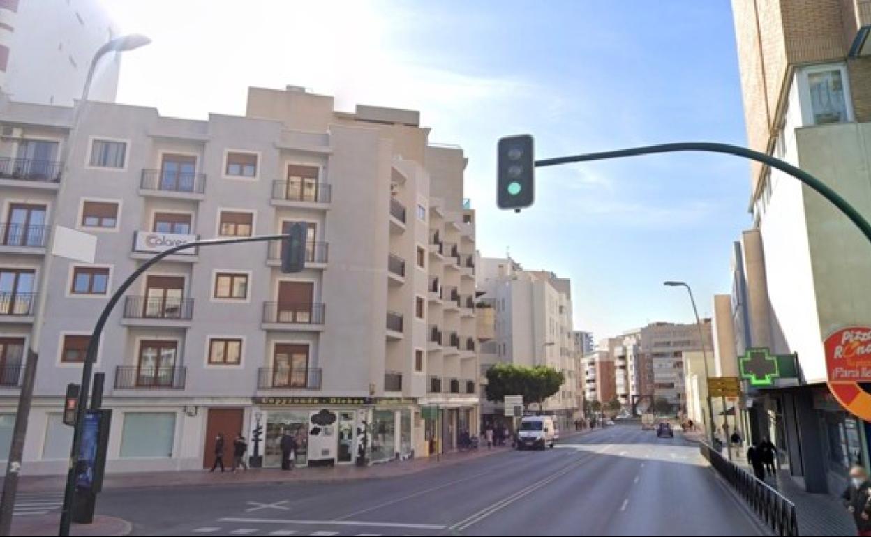 Los menores fueron encontrados en la carretera de Ronda de Almería capital - G. Maps