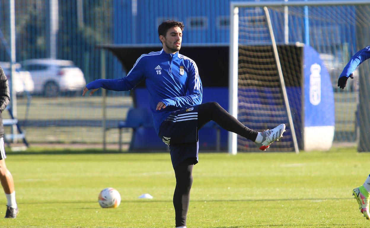 Brugman, durante un entrenamiento del Real Oviedo, en una imagen de archivo. 