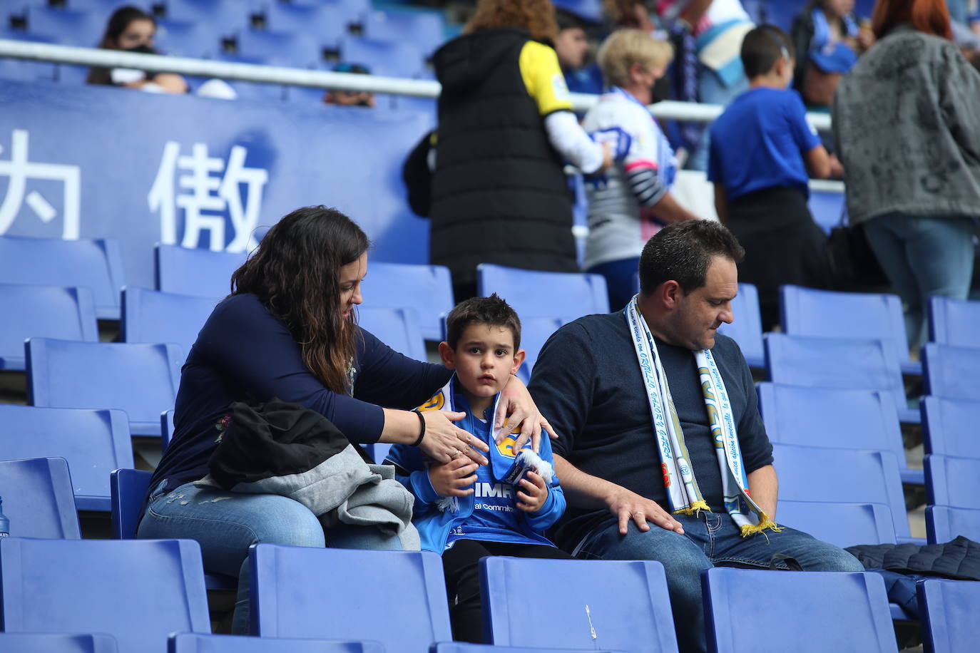 Fotos: ¿Estuviste en el Real Oviedo - Mirandés? ¡Búscate!
