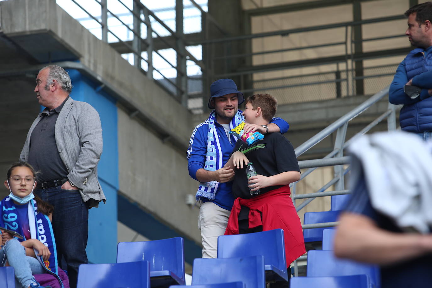 Fotos: ¿Estuviste en el Real Oviedo - Mirandés? ¡Búscate!