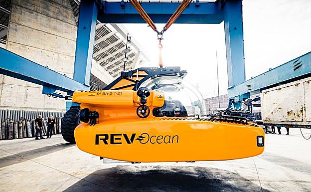 El submarino Aurelia durante su presentación en Barcelona. 