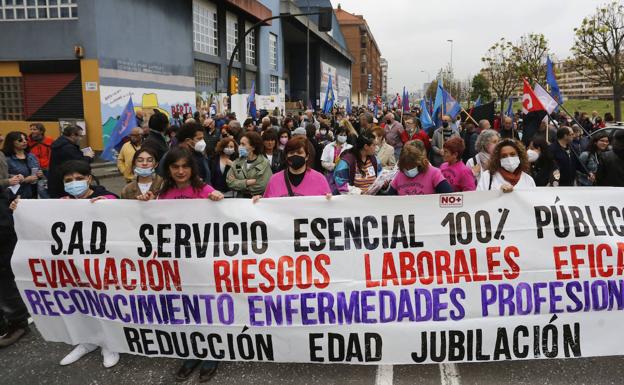 Imagen. Manifestación en Gijón por «un futuro para Asturias»