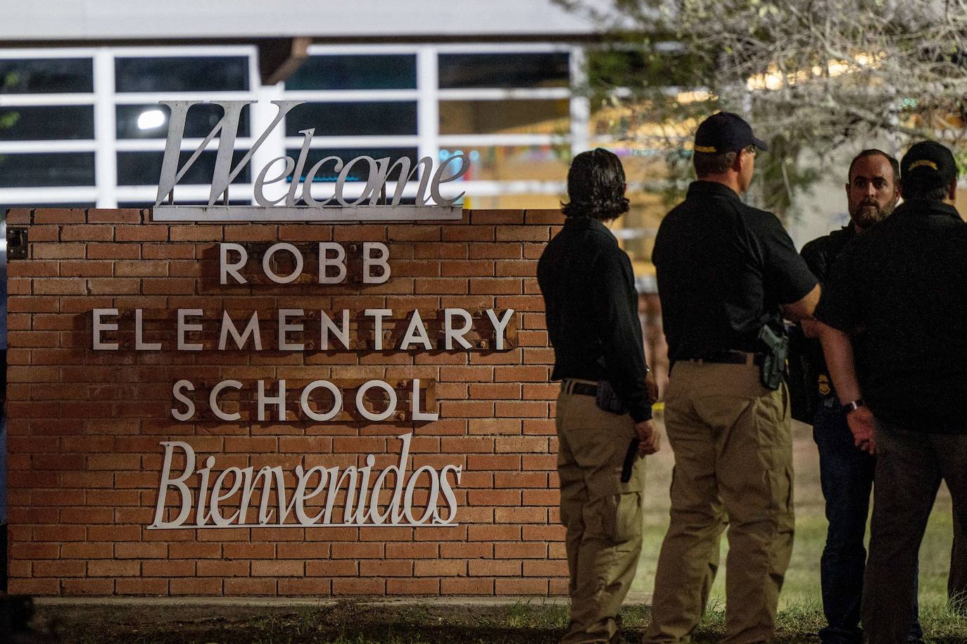 Un joven de 18 años mata a 19 niños y dos adultos en el ataque registrado en la Escuela Elemental Robb de Uvalde.