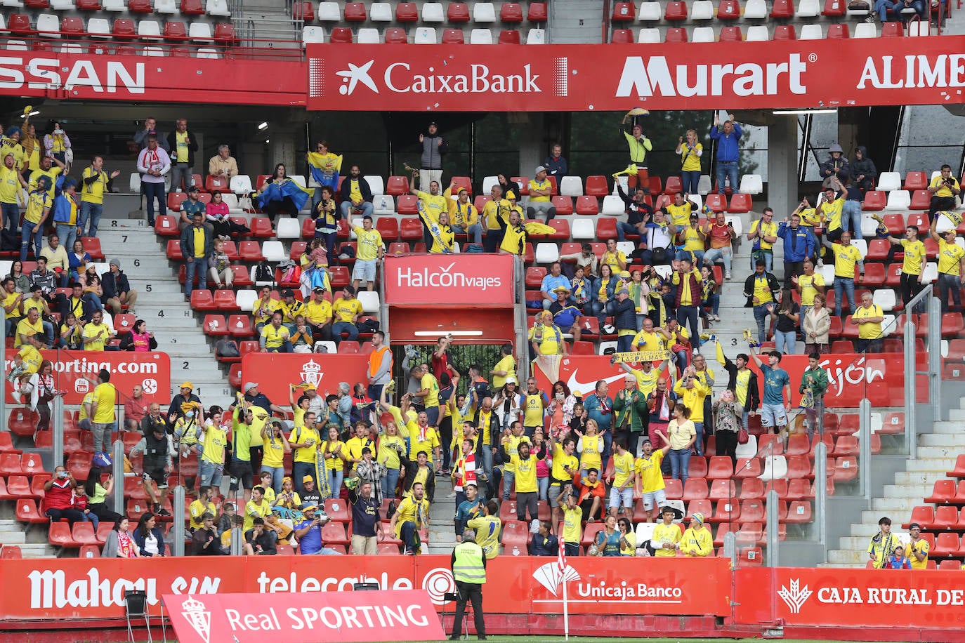 Fotos: ¿Estuviste en el Sporting-Las Palmas? ¡Búscate!