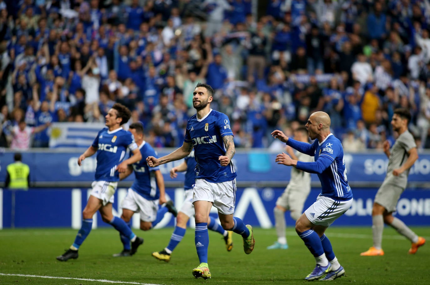 Fotos: Las mejores imágenes del Oviedo - Ibiza