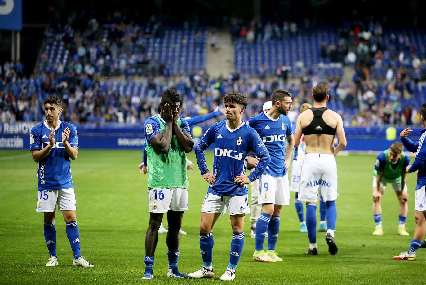 Fotos: Las mejores imágenes del Oviedo - Ibiza