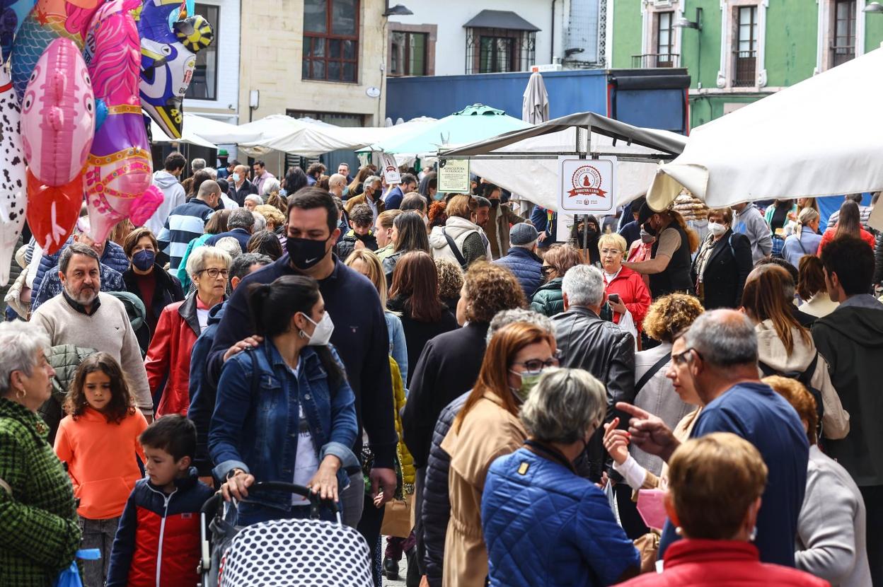 La Primera Flor de Grado regresó con mucho ambiente este año. 