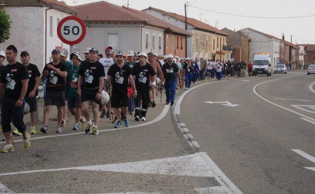 La marcha del carbón se dirige a Villamañán en esta sexta etapa.