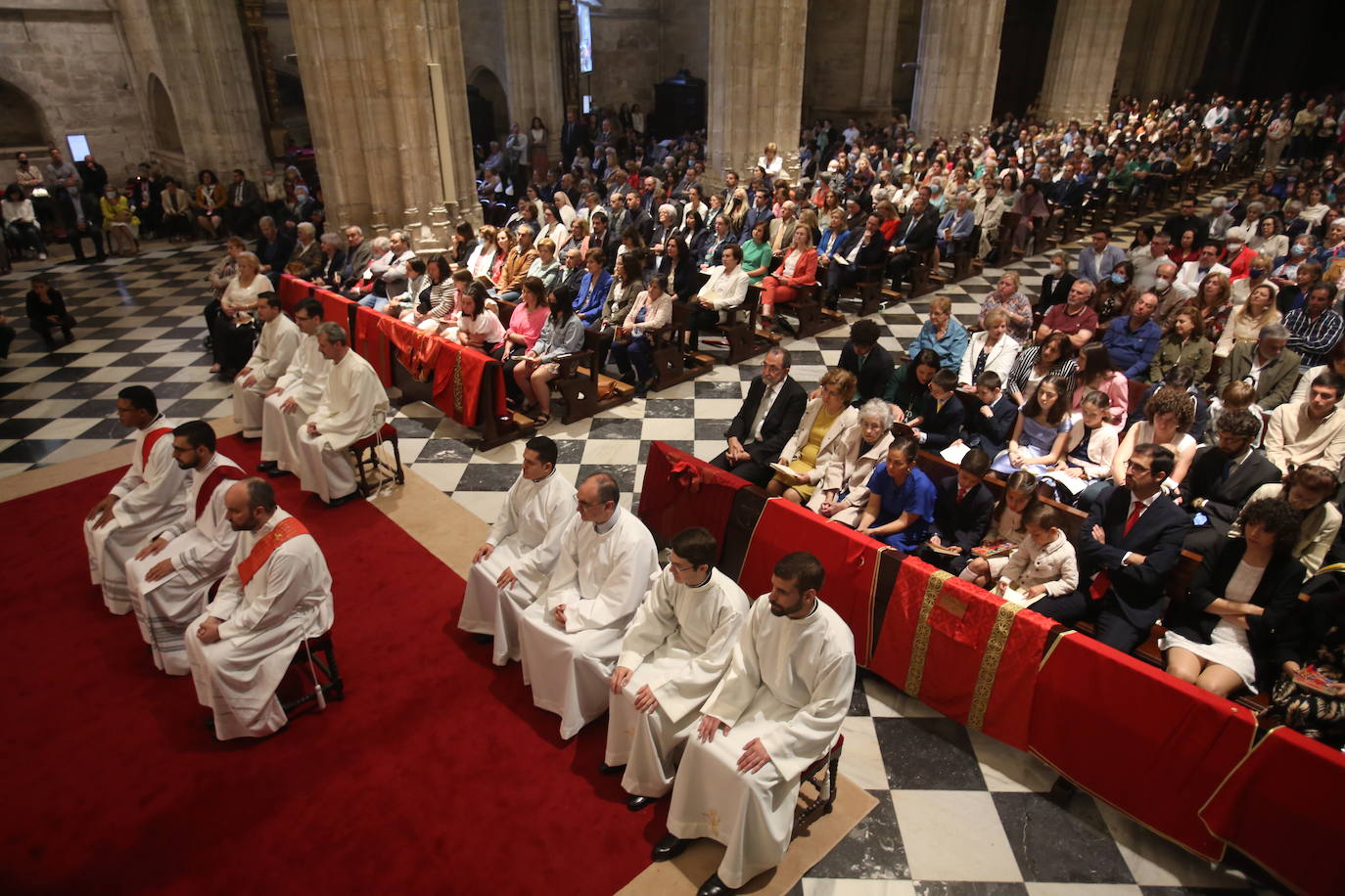 Fotos: La iglesia asturiana recibe a sus nuevos seminaristas