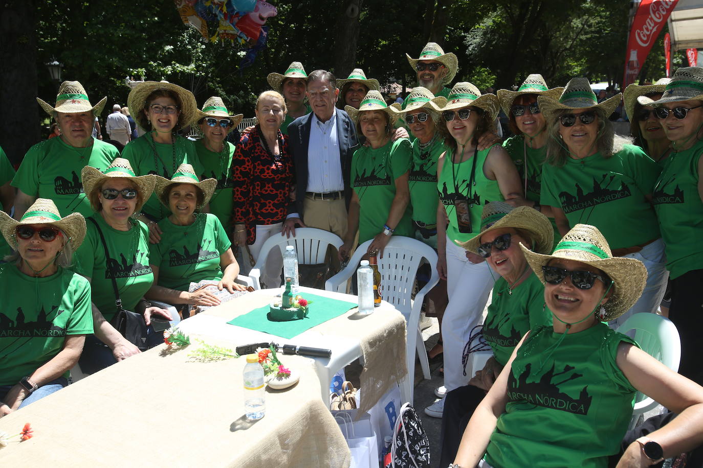 Tras dos años de parón debido a la pandemia este año se celebra el tradicional Martes de Campo en Oviedo. Se repartirán 3.800 bollos preñaos. Además la alborada musical, juegos infantiles y el concierto de la Banda de Música Municipal completan el programa de actos.