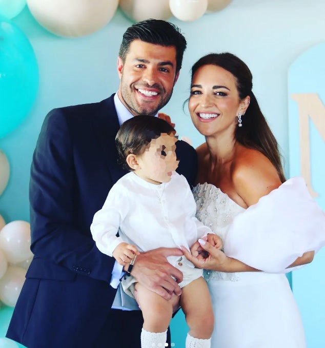 Rodeados de familia y amigos, con una fiesta de las que acostumbra a organizar la asturiana, Paula Echevarría y Miguel Torres han celebrado el bautizo de su primer hijo en común, Miki