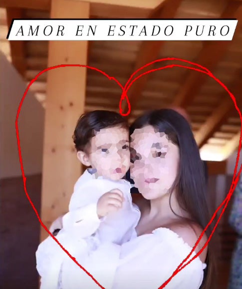 Rodeados de familia y amigos, con una fiesta de las que acostumbra a organizar la asturiana, Paula Echevarría y Miguel Torres han celebrado el bautizo de su primer hijo en común, Miki. 