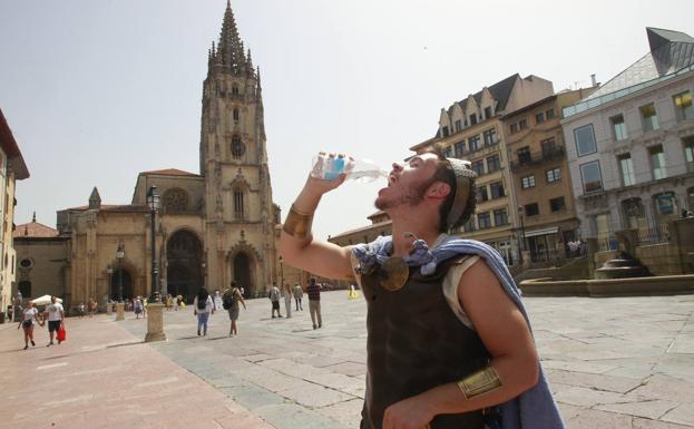 Es recomendable llevar siempre una botella de agua encima