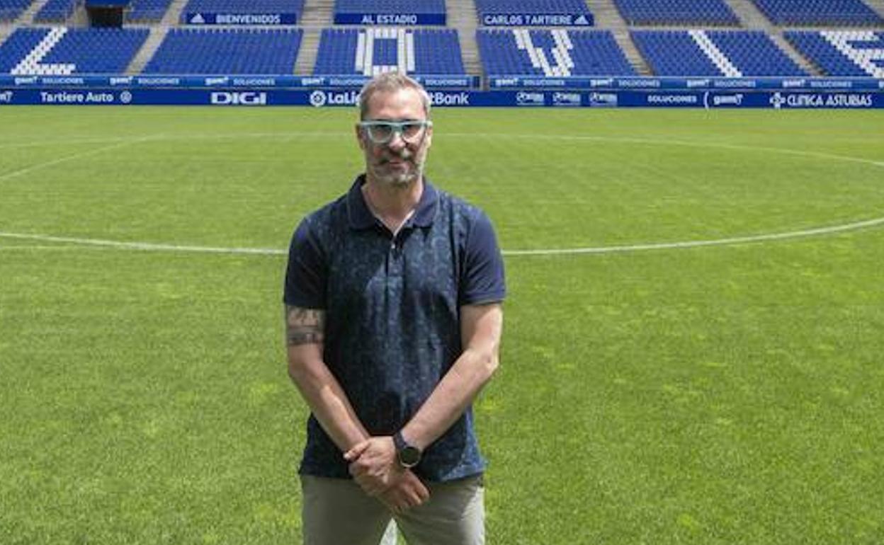 Jon Pérez 'Bolo', nuevo entrenador del Real Oviedo, en el Carlos Tartiere