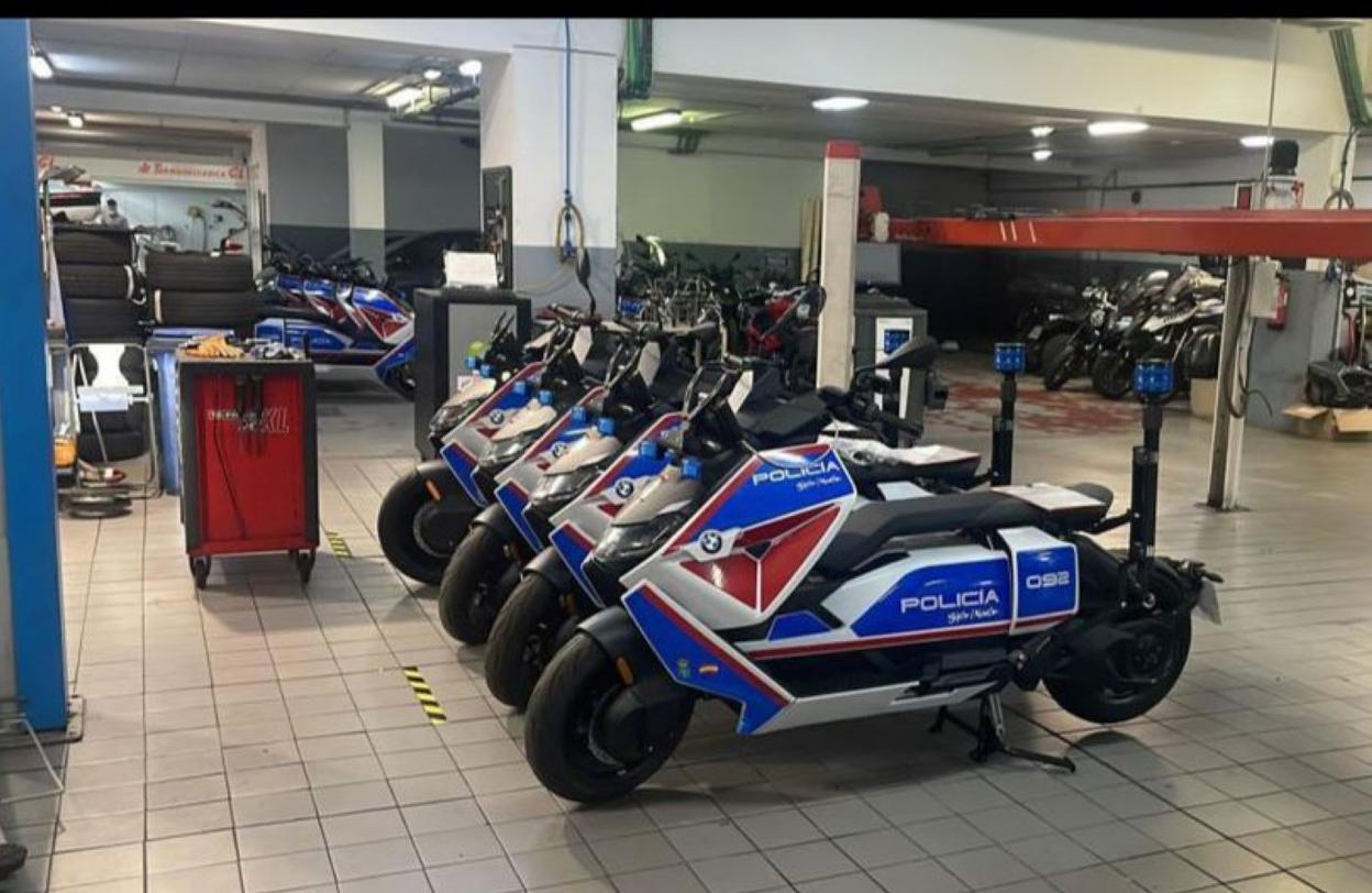 La policía municipal estrena nuevo modelo de motos