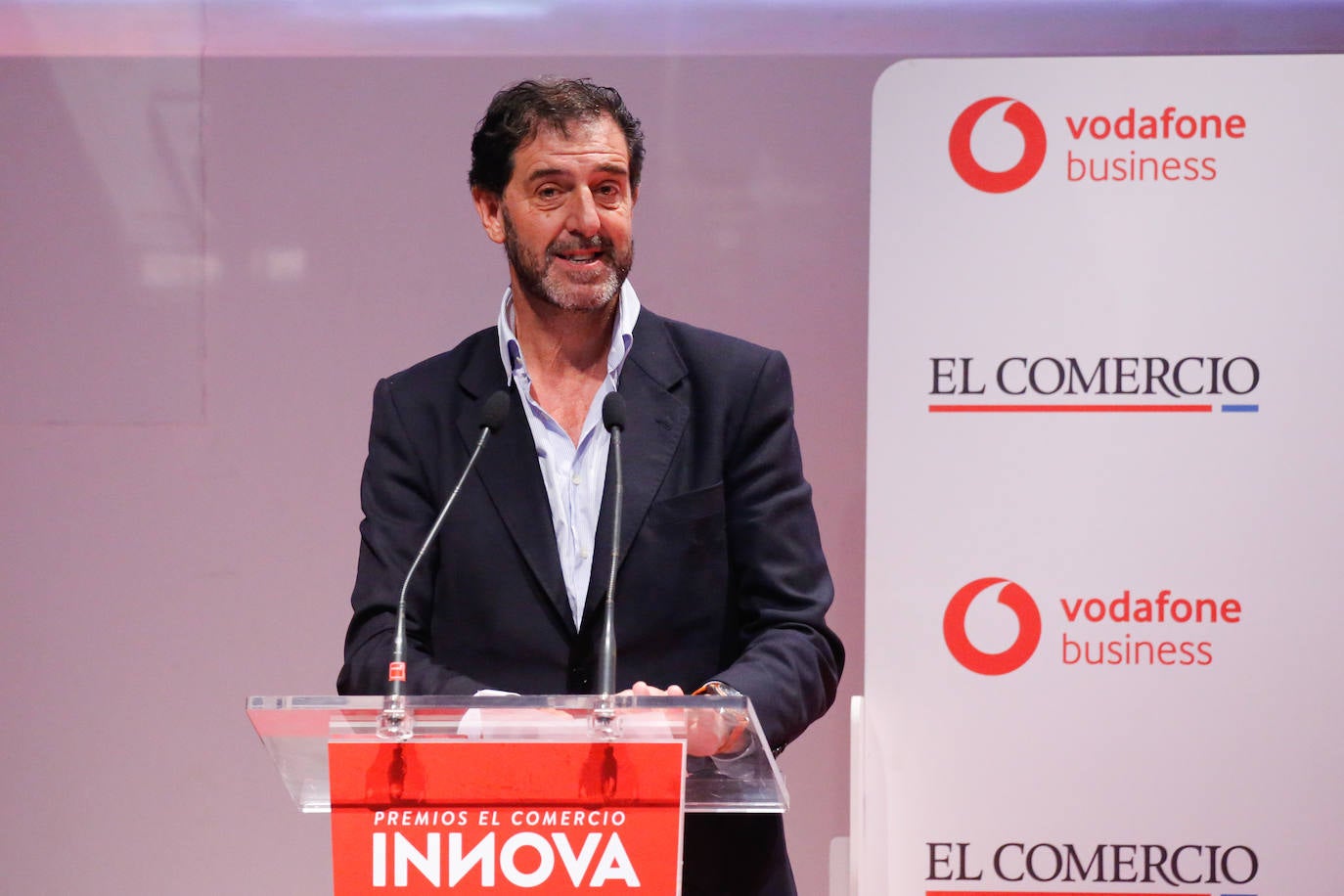 La empresa energética TotalEnergies en la categoría Empresarial, la plataforma Empathy.co en la de Emprendimiento, la compañía GAM en Industria 4.0 y la Consejería de Educación del Principado en el apartado Innovación al Servicio Social y de la Ciudadanía son los cuatro galardonados en esta edición de los Premios Innova que conceden EL COMERCIO y Vodafone