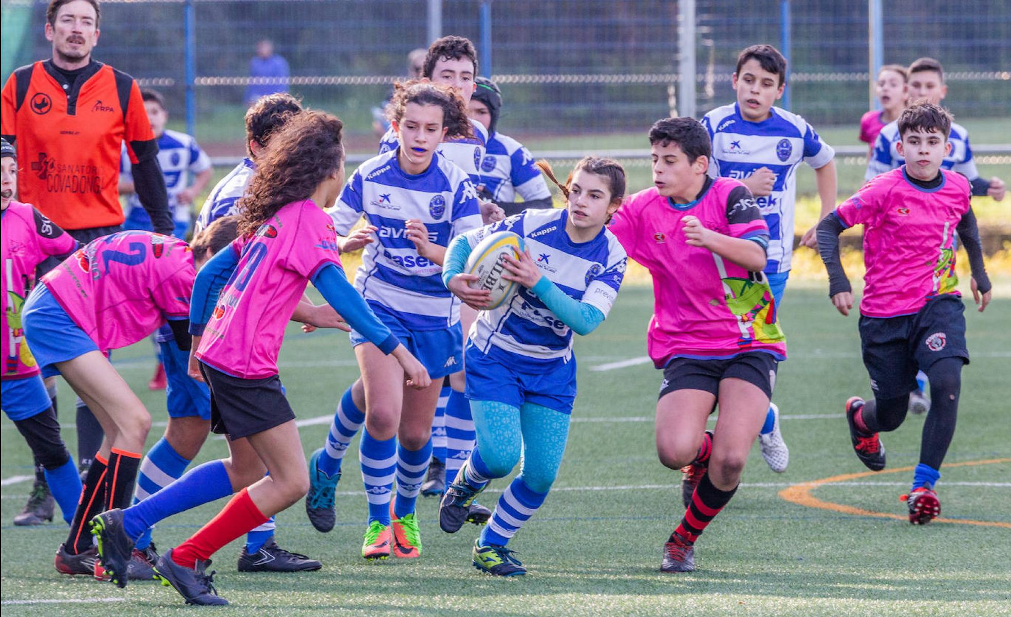 El club tiene equipos en todas las categorías, además de un femenino y un regional 