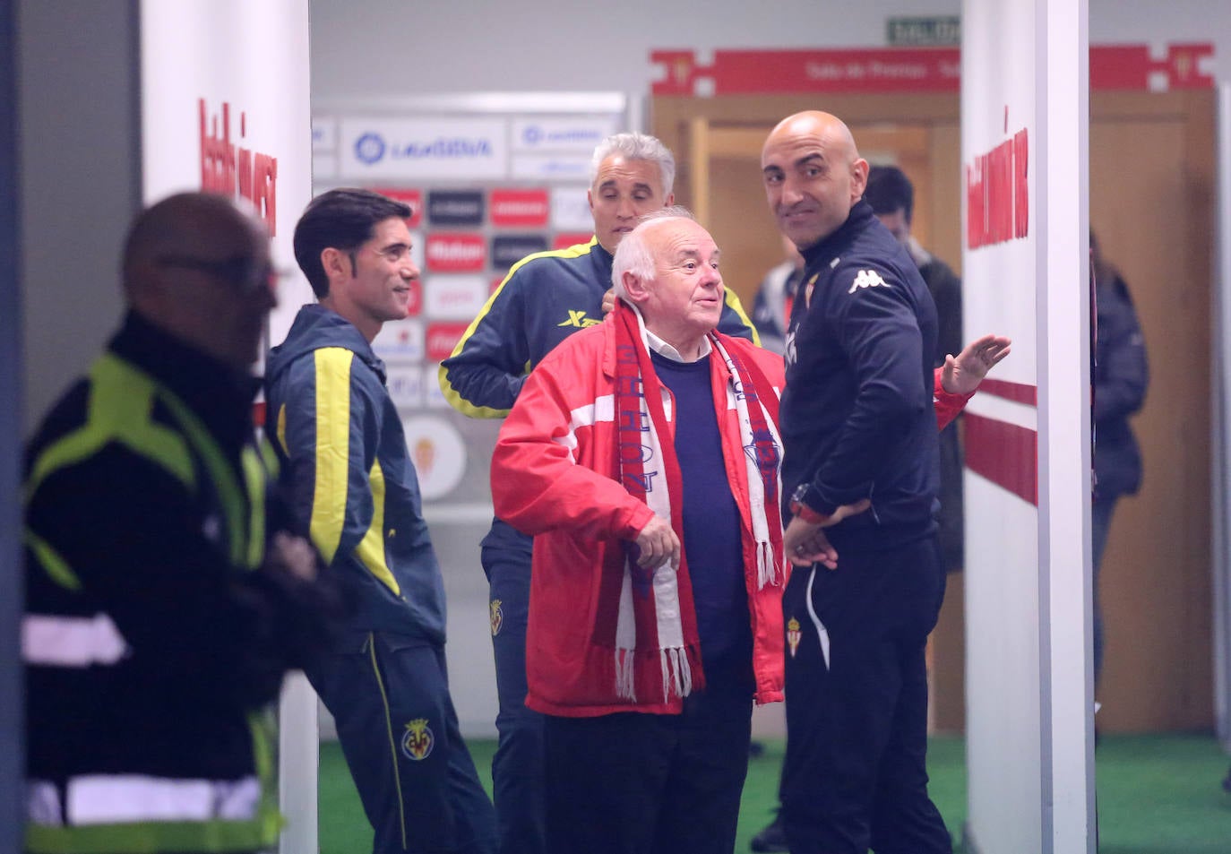 El histórico capellán del Sporting y párroco jubilado de El Coto fallece a los 85 años dejando huérfanos a un equipo, un barrio y una ciudad de su pasión futbolera, fervor religioso e infatigable sorna.