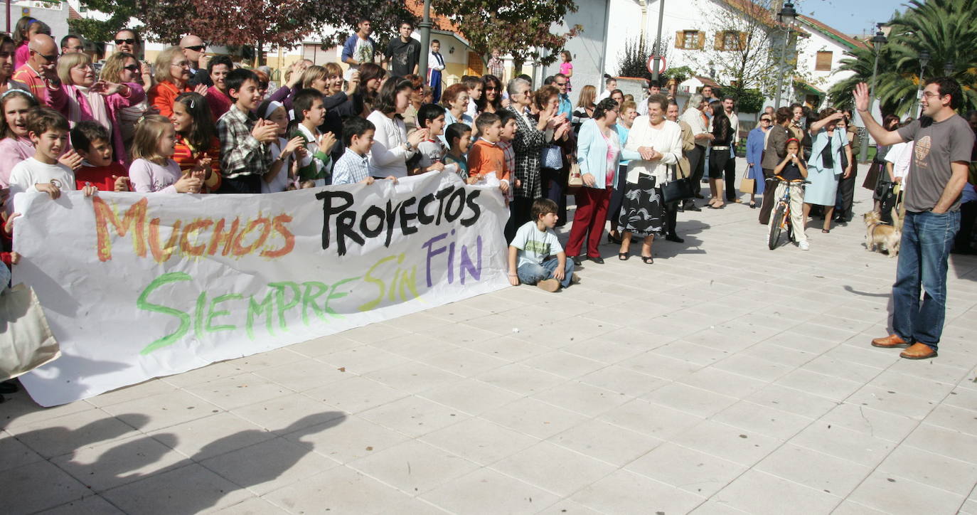 El histórico capellán del Sporting y párroco jubilado de El Coto fallece a los 85 años dejando huérfanos a un equipo, un barrio y una ciudad de su pasión futbolera, fervor religioso e infatigable sorna.