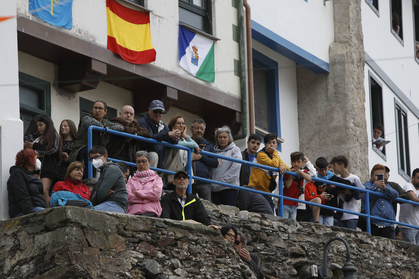 Fotos: Cudillero, abarrotado de nuevo por l&#039;Amuravela