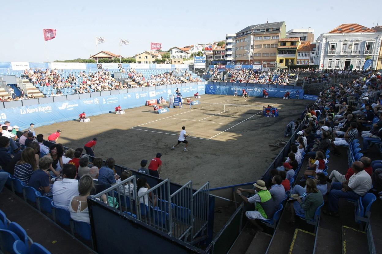 El Torneo Tenis Playa de Luanco, en la edición de 2013. 