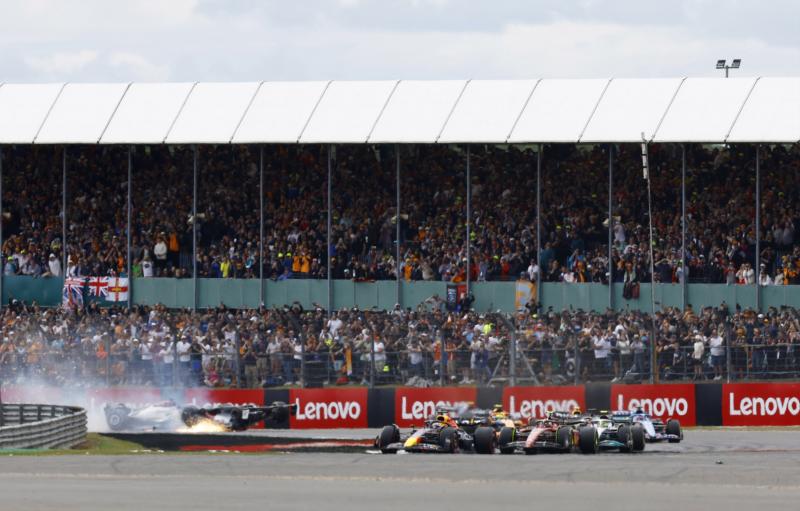 Fotos: Las imágenes del terrible accidente de Zhou en Silverstone