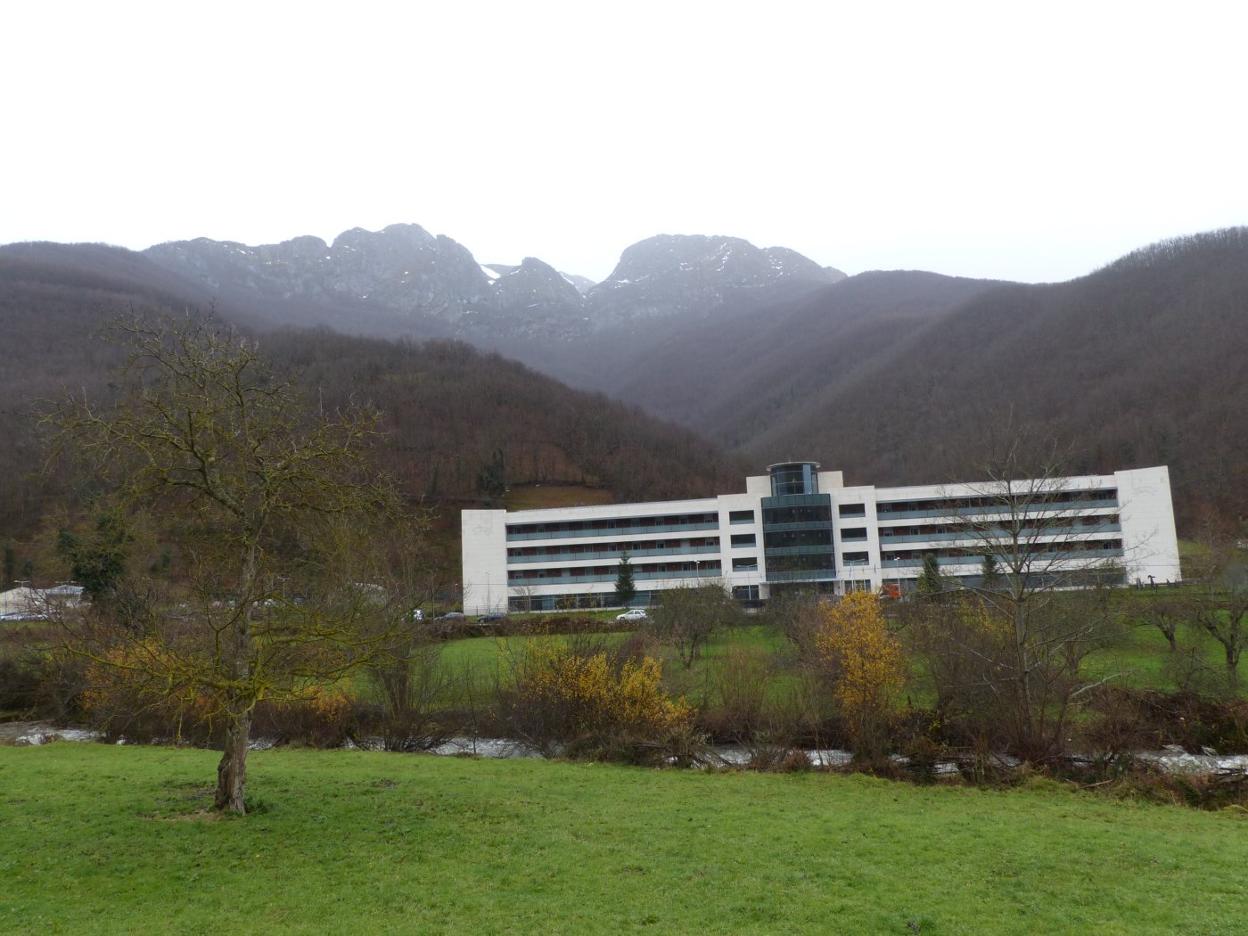 La residencia geriátrica del Montepío de la Minería, en Felechosa. 