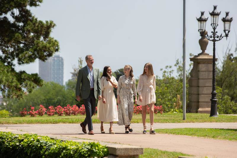 Los Reyes, la princesa Leonor y la infanta Sofía visitan Cataluña con motivo de la entrega de los premios de Fundación Princesa de Girona. Esta ha sido la primera vez que la heredera de la Corona ha visitado la provincia.