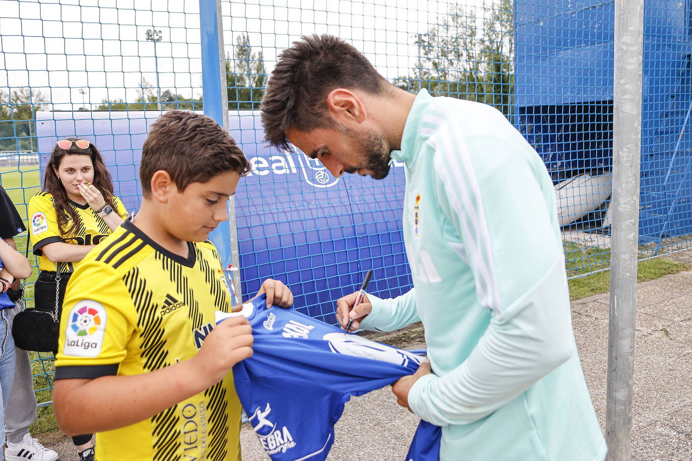 Fotos: El Oviedo de Bolo comienza su andadura