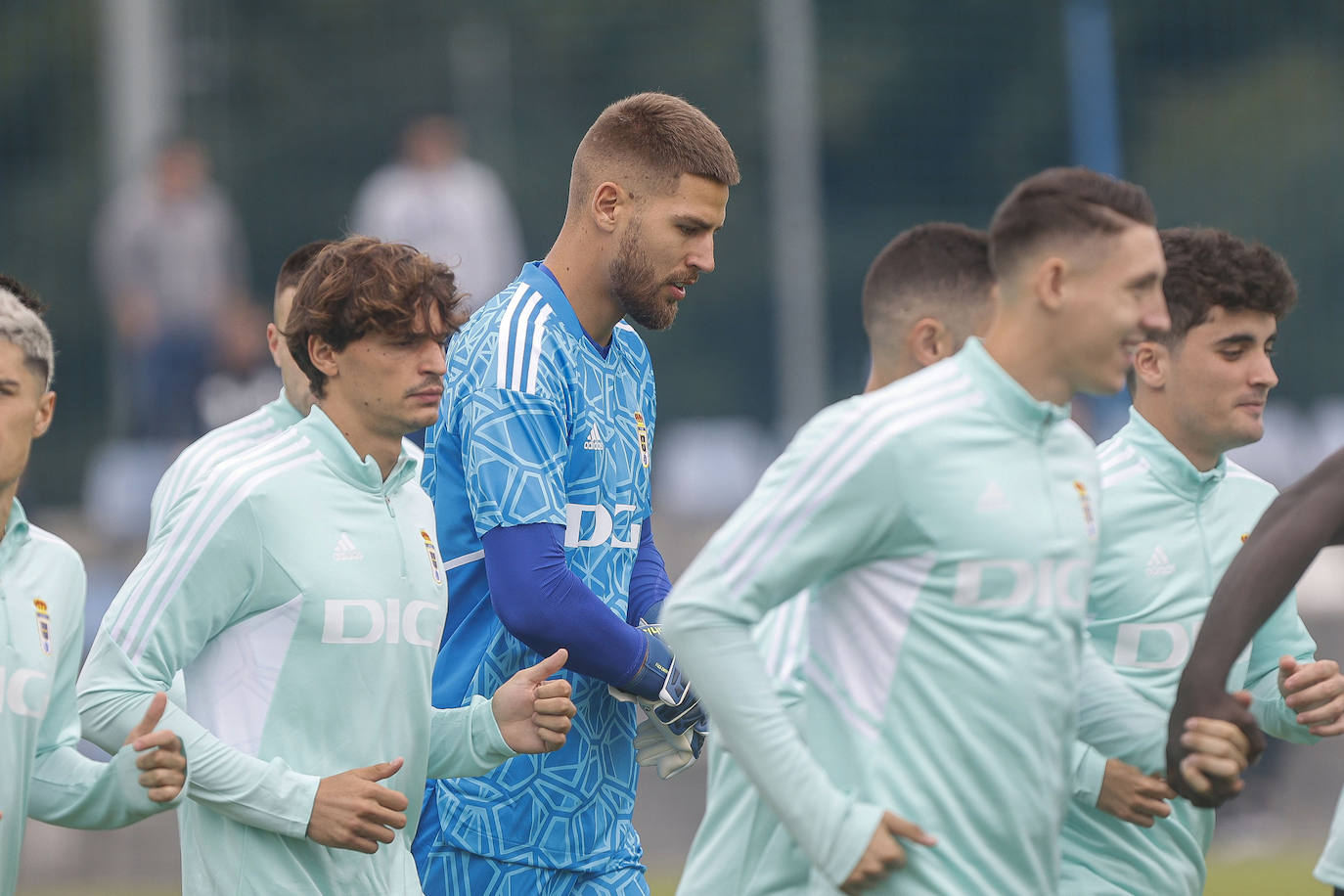 Fotos: El Oviedo de Bolo comienza su andadura