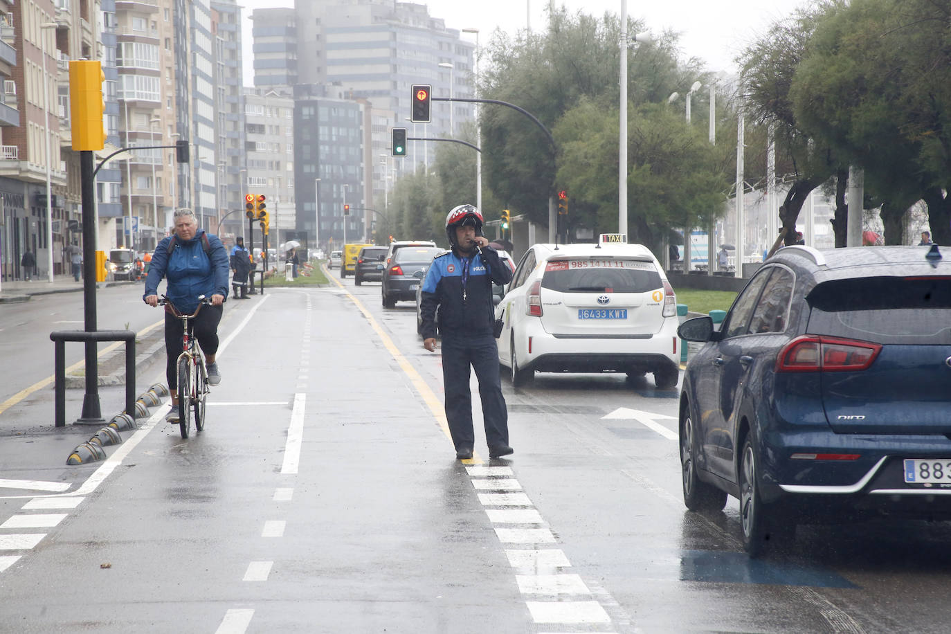 Fotos: El Muro vuelve al tráfico en doble sentido