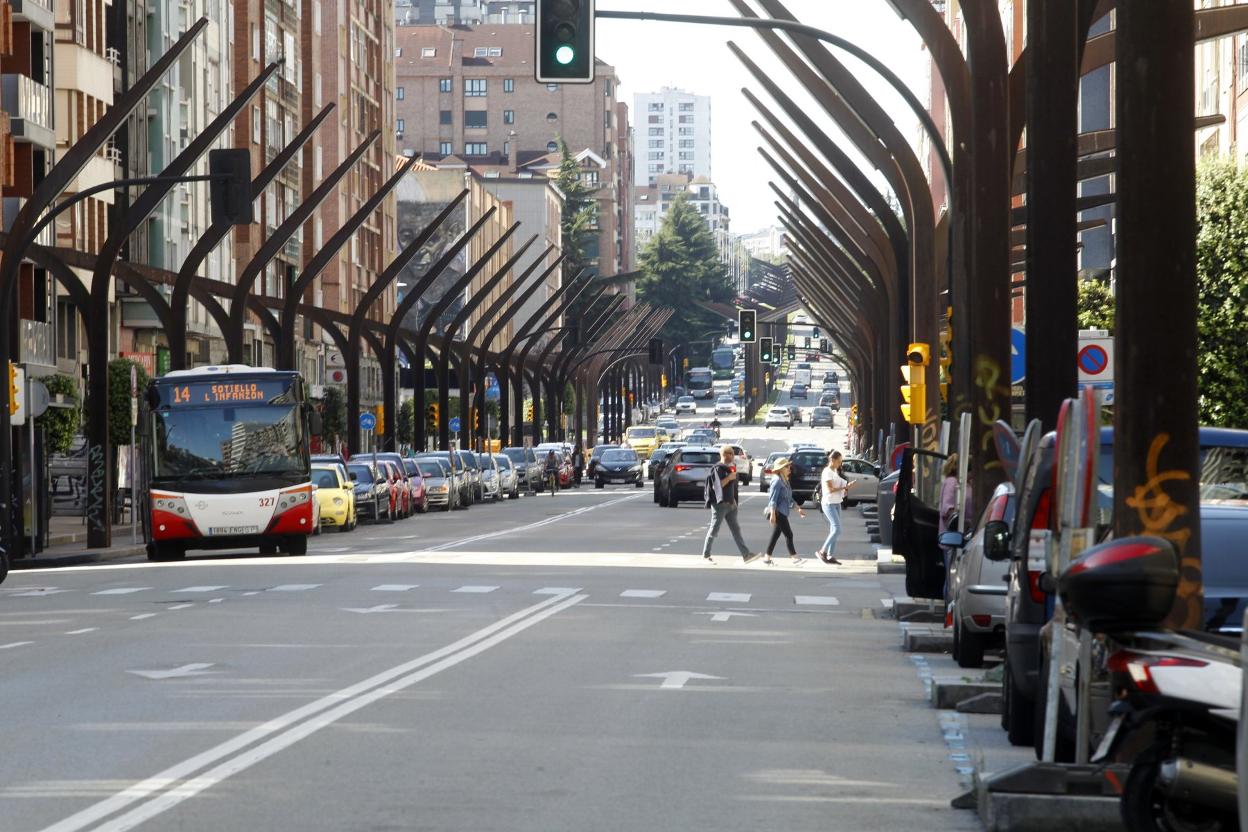 El violento episodio tuvo lugar en la avenida Constitución. 