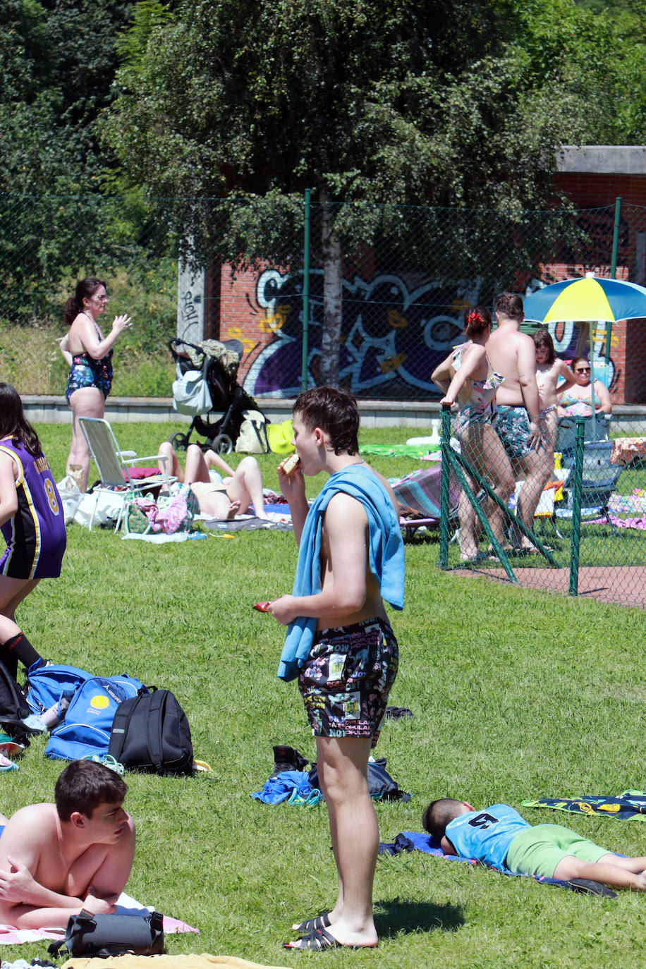 Fotos: Asturias disfruta del verano: playas y piscinas para aliviar el calor